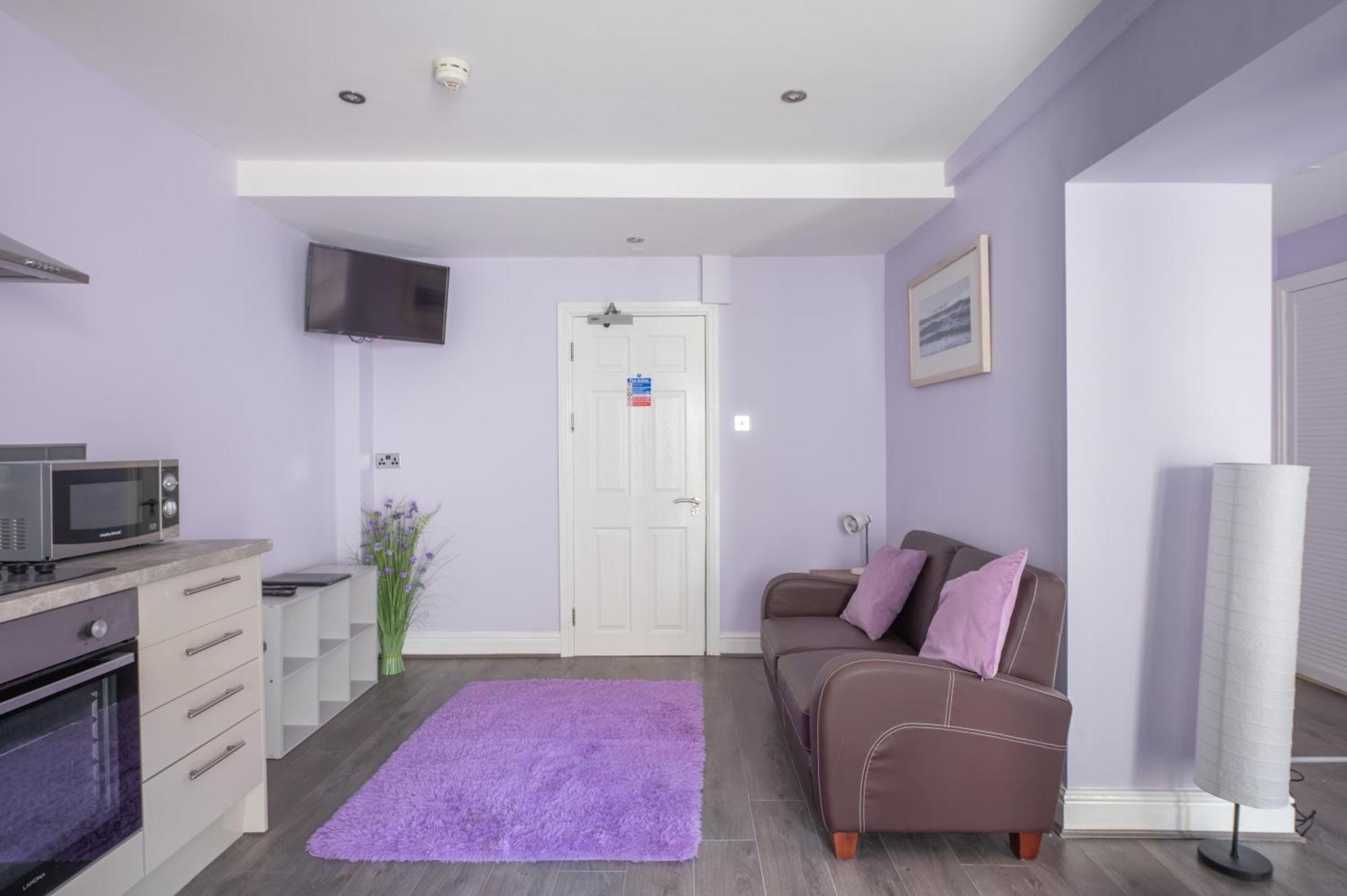 Tenby Town Centre Romantic Retreat Apartment For 2 Eksteriør billede